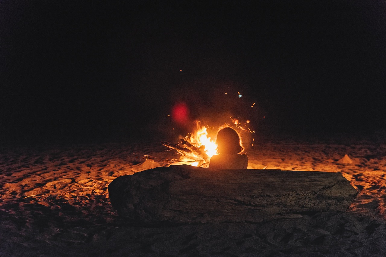 How to Create a Backyard Camping Setup